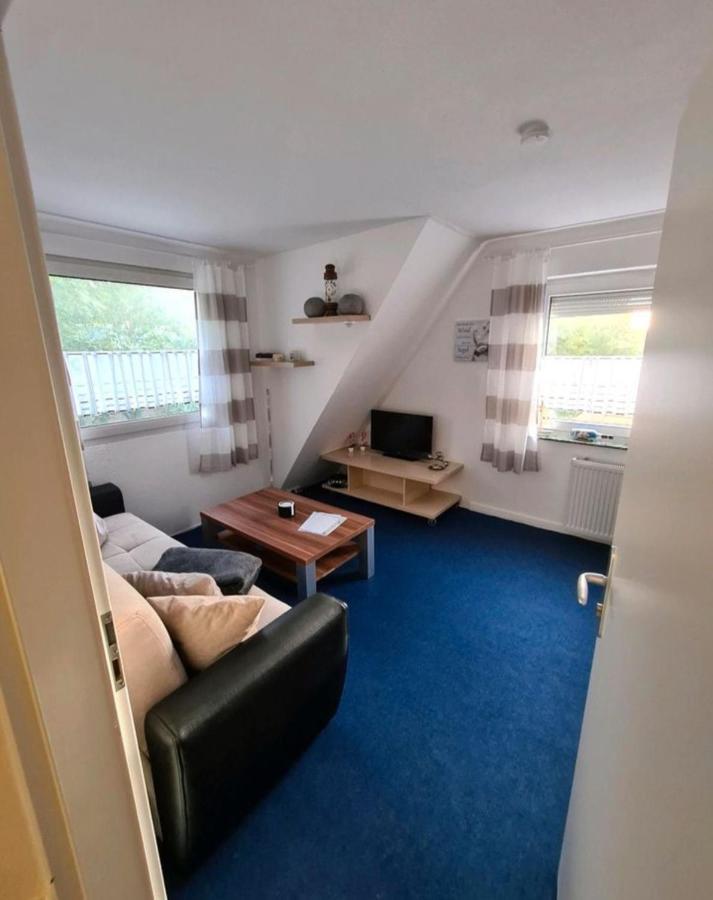 Monteurs-Ferienwohnung Emden Eksteriør bilde